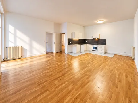 Appartement T3 bis 103 m² à louer centre-ville Montauban – cuisine